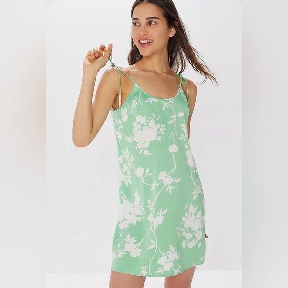 Urban Outfitters Maya Tie Green Floral Slip Mini Dress - Picture 2 of 5